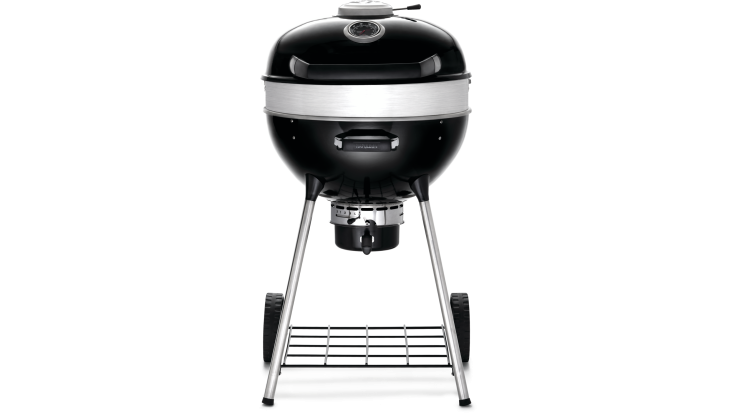 Napoleon Pro Charcoal Kettle 22-inch (PRO22K-LEG-3) in 304 stainless steel — Best Stainless / Year-Round pick in Smoke and Lump's Best UK Charcoal Kettle guide