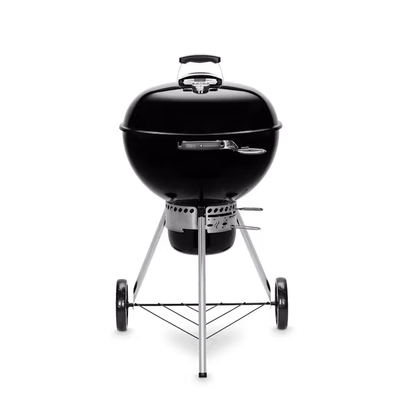 Weber Master-Touch GBS E-5755 57cm charcoal kettle in black — Best Overall (Tested-leaning) pick in Smoke and Lump's Best UK Charcoal Kettle guide